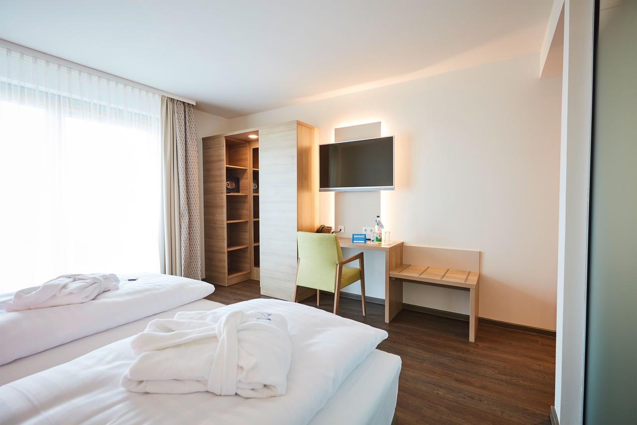Vital Hotel An Der Therme Gmbh Bad Windsheim Luaran gambar